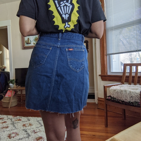 Vintage Lee's Denim Skirt FIRM - Picture 3 of 5